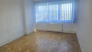 Vand apartament 2 camere in Deva, zona Pescarilor ( ITM), decomandat, suprafata utila 47 mp + balcon - imagine 2