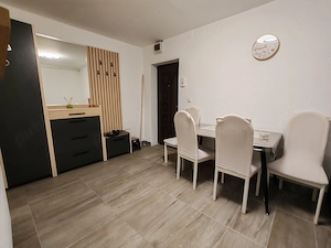 Apartament decomandat, finisat, mobilat, utilat, constructie caramida - imagine 5