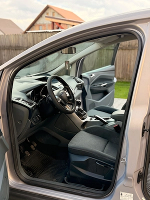 Vând Ford Focus Grand C-max 2011 - imagine 7