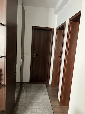 Apartament elegant la casă | 2 dormitoare + living open space | curte proprie  - imagine 9