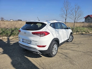 Hyundai Tucson, 2.0 Diesel,4  4,automat,2018,Euro6  - imagine 6