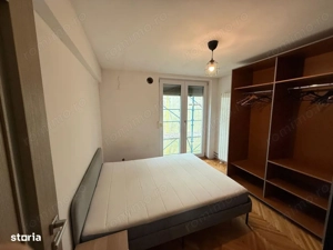 Apartament 4 camere decomandat, metrou 3 min, etaj 4/4, zonă liniștită Titan - imagine 3