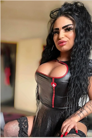 lore Trans party , Siliconata jucausa 