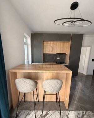 BRAYTIM - 1 CAMERA - DORMITOR SEPARAT - ETAJ INTERMEDIAR - TERASA 15 MP - MOBILAT