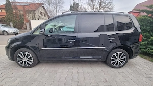 Volkswagen Touran 2.0 TDI 177 CP DSG 6 Automata Navigatie Piele - imagine 2