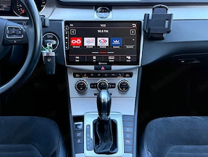 Volkswagen Passat 2.0 TDI BlueMotion Technology DSG Highline - imagine 14