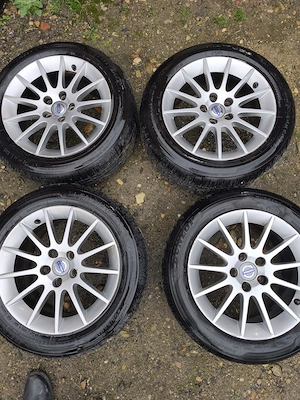 Jante aluminiu Volvo - imagine 3