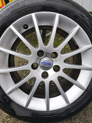 Jante aluminiu Volvo - imagine 2