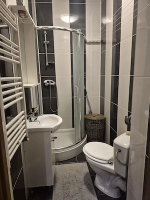 Inchiriez garsoniera sector 1 Bucurestii Noi,28 mp, str Episcop Vulcan, centrala proprie, 350 euro