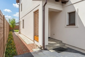 Casa individuala la pret de duplex langa padure | Comision 0%