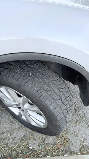  Vând Volkswagen Touareg 3,0 TDI BMT - imagine 7