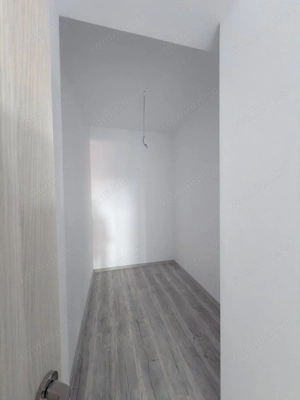 Apartament 3 Camere - 138.000 euro - Giroc Zona Eso - imagine 8