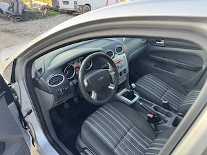 Ford focus 2 facelift 2009 1.6 tdci - imagine 3