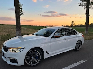 BMW seria 5 model G30 550 Diesel M pachet - imagine 2