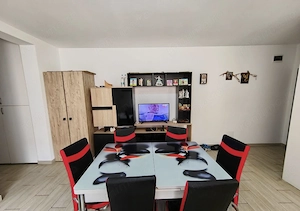 Apartamnet 2 Camere Centrală Proprie Zona Giroc Aproape De Școală  - imagine 2