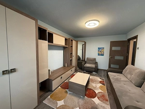 Proprietar   Închiriez apartament ultracentral Bulevardul Decebal, Deva   Disponibil din 20 Decembri - imagine 8