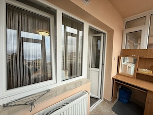 Proprietar   Închiriez apartament ultracentral Bulevardul Decebal, Deva   Disponibil din 20 Decembri - imagine 9