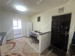 Apartament de 2 camere cu balcon si pivnita zona Valea Aurie - imagine 6