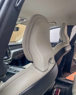 VOLVO XC60 . 2,0 Diesel . 190 CP . Rate fixe . Garantie 12 luni . Buy-Back . - imagine 16