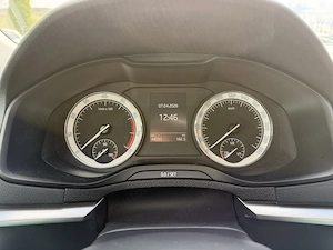 Vand Skoda Karoq 1,5 TSI Ambition - imagine 5