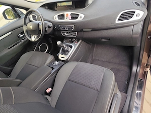 Renault Megane Scenic Benzina  - imagine 9