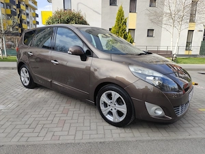 Renault Megane Scenic Benzina  - imagine 5