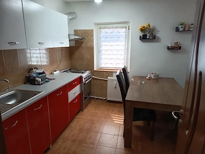 2 camere Craiovita-Grup 200 56 mp.