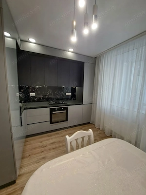 Apartament cu 3 camere zona Mosilor