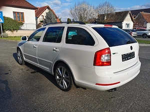 Skoda Octavia VRS 2012 2.0tdi - imagine 2