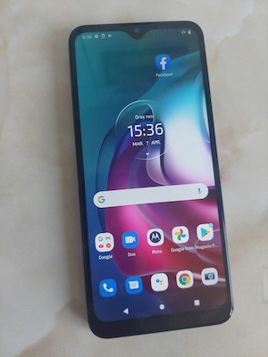 Vând Motorola Moto G30 de 128Gb impecabil și fără probleme [poze reale]
