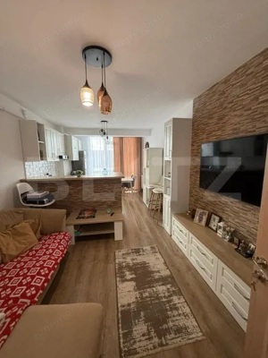 Apartament cu 3 camere, etaj intermediar, 78 mp utili, Burdujeni