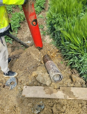 Foraje puturi apă  - imagine 5