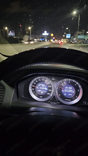 Volvo XC60, an 2013, D5, 2400 cm, 215 CP, 4x4, 5 cilindri, automat, Distronic, BI-XENON - adaptive - imagine 9