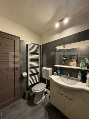 Apartament 3 camere decomandat, 2 bai, 75 mp total - Brazda lui Novac - imagine 15
