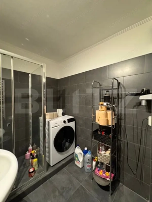 Apartament 3 camere decomandat, 2 bai, 75 mp total - Brazda lui Novac - imagine 14