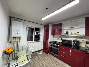 Apartament 3 camere decomandat, 2 bai, 75 mp total - Brazda lui Novac - imagine 11