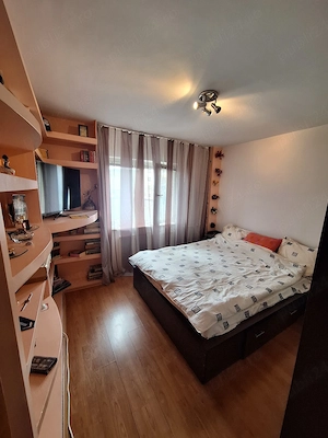 3 Camere zona Traian etajul 1 - imagine 3