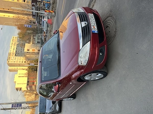 Dacia Logan 1,5 deci 86 cp - imagine 3