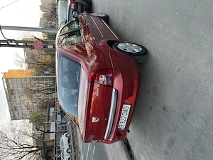 Dacia Logan 1,5 deci 86 cp - imagine 4