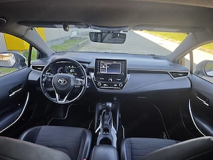 Toyota Corolla 1.8 HYBRID  TS Exclusive interior Negru, automata , 122 cp , 2020 - imagine 6