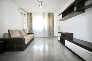 ULTRACENTRAL, UNIVERSITATE, APARTAMENT CU BALCON 17 MP IN  BLOC 1980! 