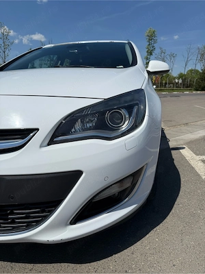 Opel astra J - imagine 6