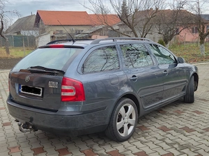 Skoda Octavia 2   cutie automata DSG - imagine 2