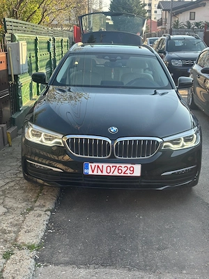 BMW seria 5, an 2019, 520i