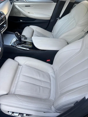 BMW seria 5, an 2019, 520i - imagine 7