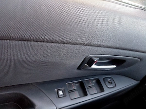 Vând Mazda 3 - imagine 2