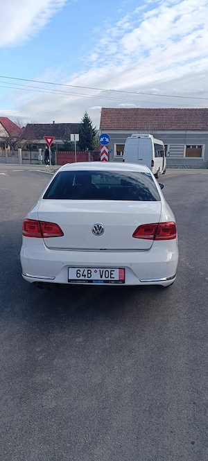 Volkswagen Passat 2.0Tdi - imagine 4