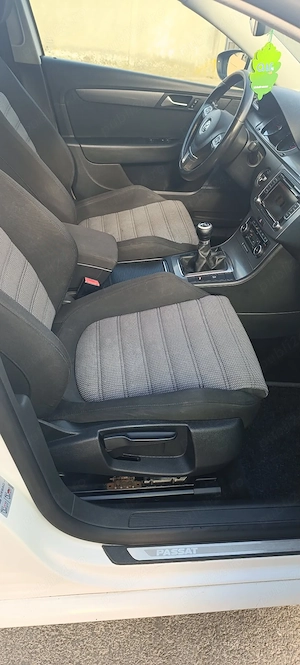 Volkswagen Passat 2.0Tdi - imagine 7