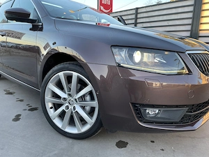 Skoda Octavia 1.6 TDI DSG Ambition - imagine 6