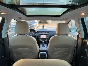 Skoda Octavia 1.6 TDI DSG Ambition - imagine 10